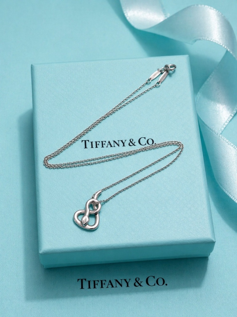 Extremely Rare Tiffany &Co Elsa Peretti Snake Necklace